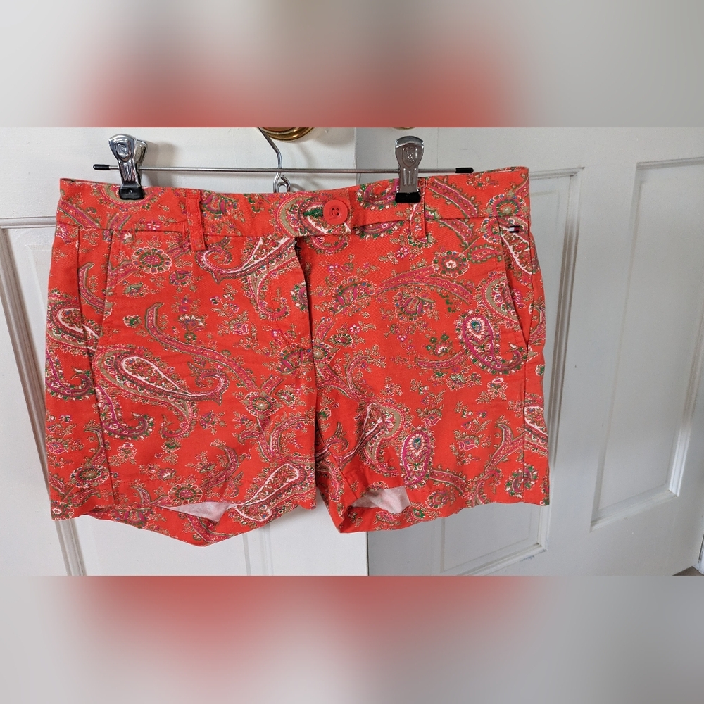 Tommy Hilfiger shorts size 6